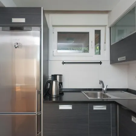 Apartament Ulia A - Local Rentss